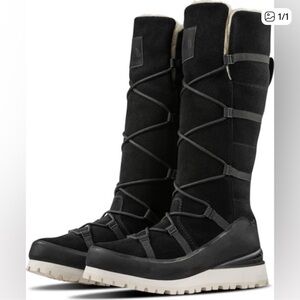 The North Face Cryos Tall Wedge WP Winter Boot in black size 7 Waterproof Boots